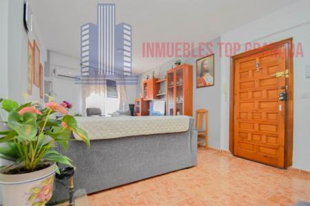For sale of flat in Calahonda