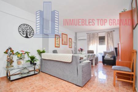 For sale of flat in Calahonda
