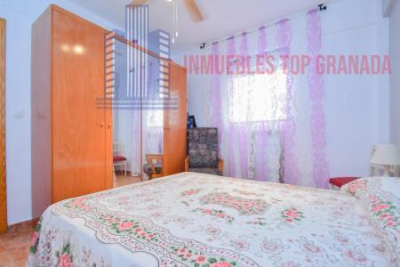 For sale of flat in Calahonda