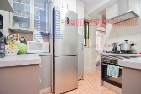 For sale of flat in Calahonda