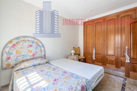 Venta de chalet en Cájar