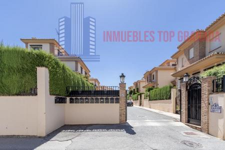 Venta de chalet en Cájar