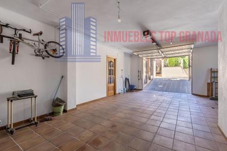 Venta de chalet en Cájar