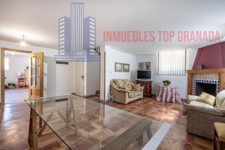 Venta de chalet en Cájar
