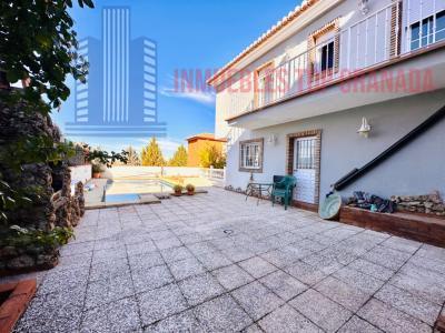 Venta de chalet en Monachil