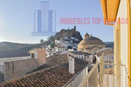 For sale of flat in Montefrío