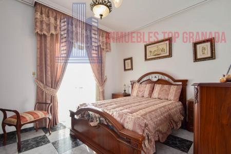 For sale of flat in Montefrío