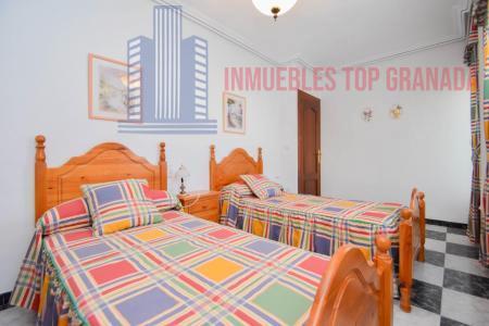 For sale of flat in Montefrío