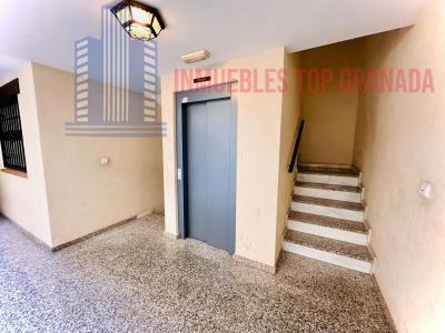 For sale of apartment in La Zubia