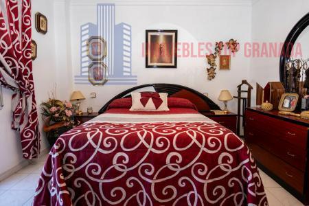 For sale of chalet in Ogíjares