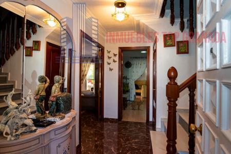 For sale of chalet in Ogíjares