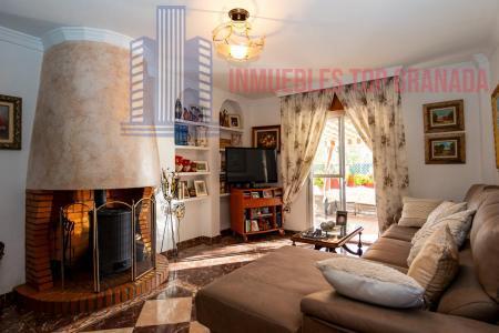 For sale of chalet in Ogíjares
