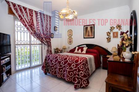 For sale of chalet in Ogíjares