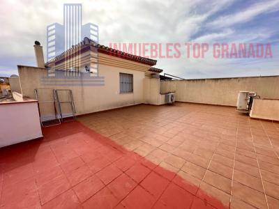 For sale of flat in Cúllar Vega