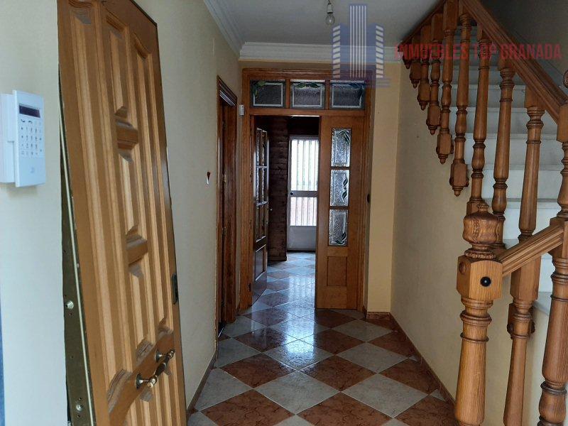 For sale of house in Chauchina