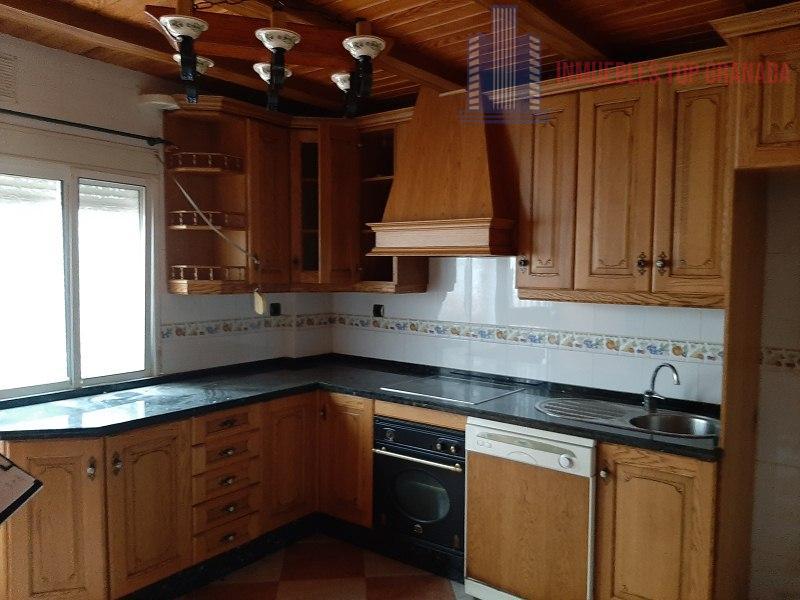 For sale of house in Chauchina