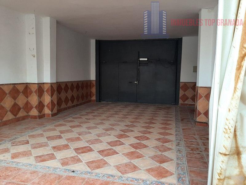 For sale of house in Chauchina