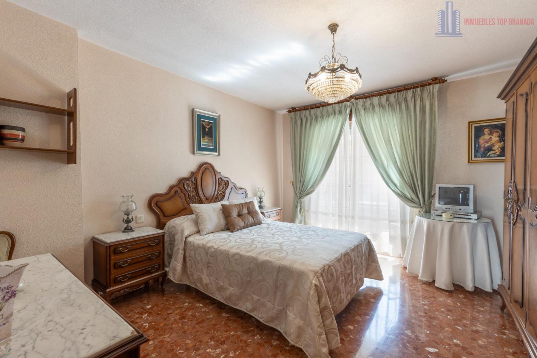 For sale of house in Maracena