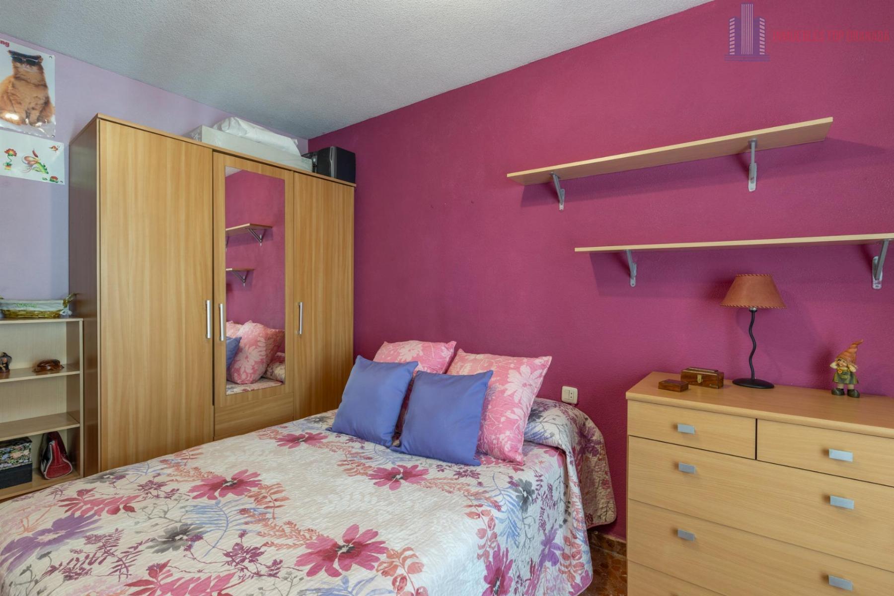 For sale of house in Maracena