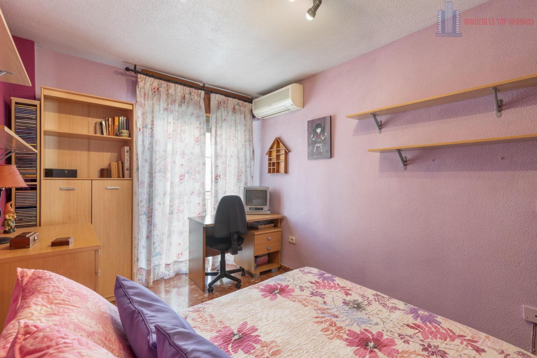 For sale of house in Maracena