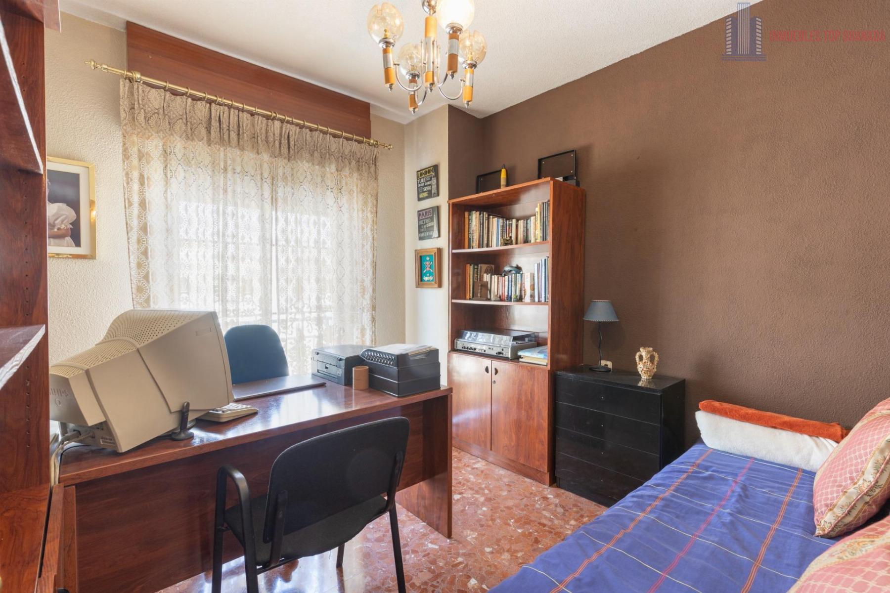 For sale of house in Maracena