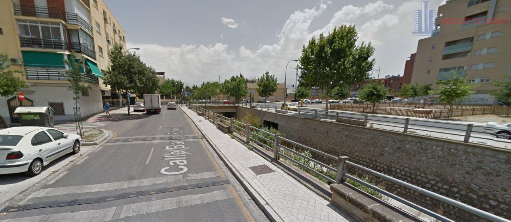 Venta de terreno en Granada