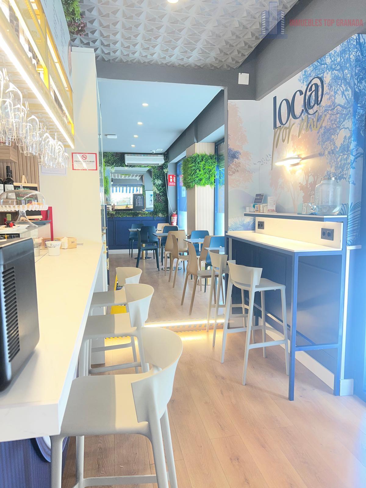 For sale of premises in Granada
