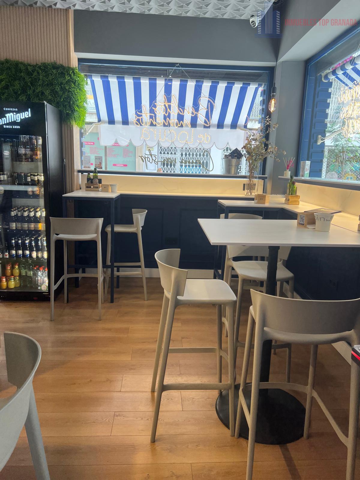 For sale of premises in Granada