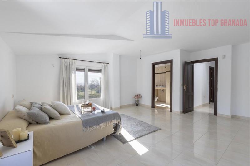 For sale of house in Peligros