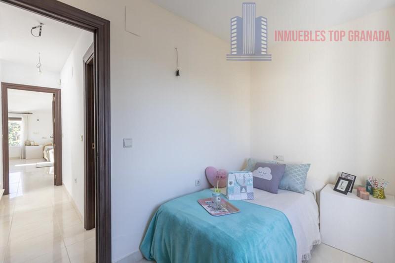 For sale of house in Peligros