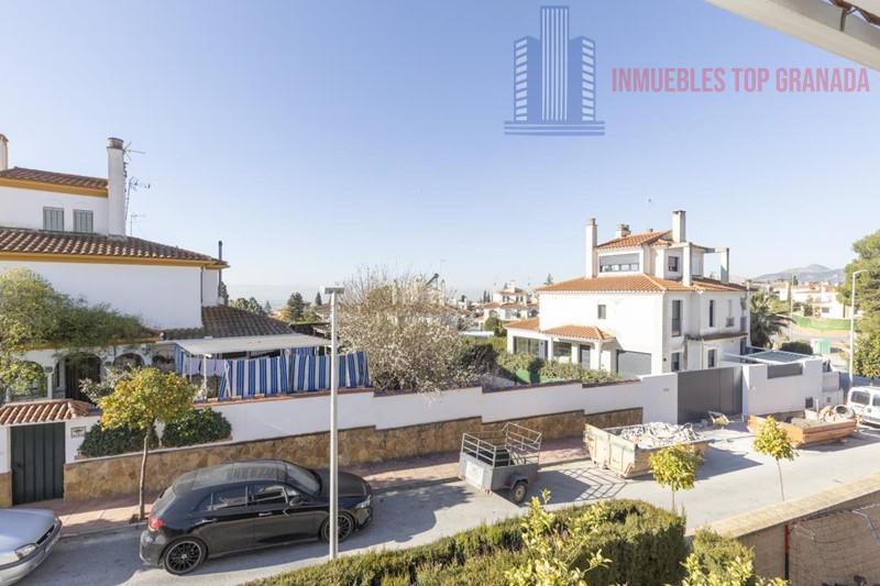 For sale of house in Peligros