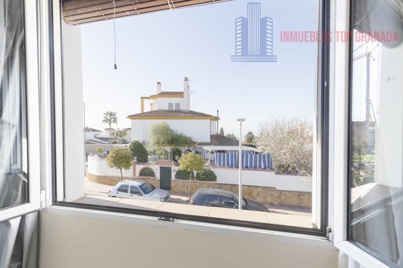 For sale of house in Peligros