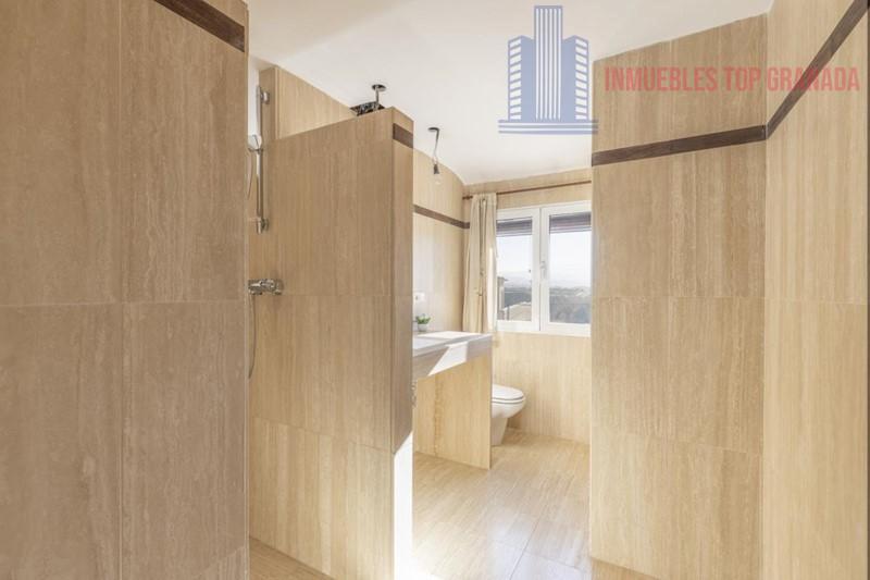 For sale of house in Peligros