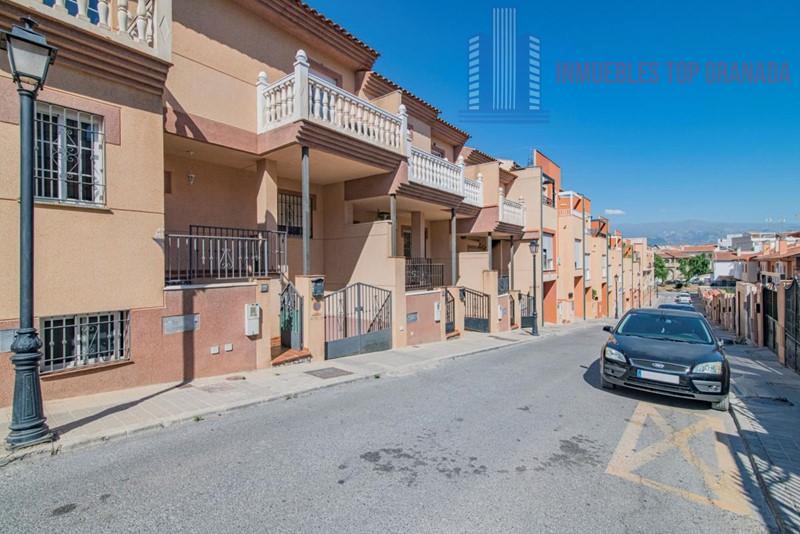 For sale of house in Las Gabias