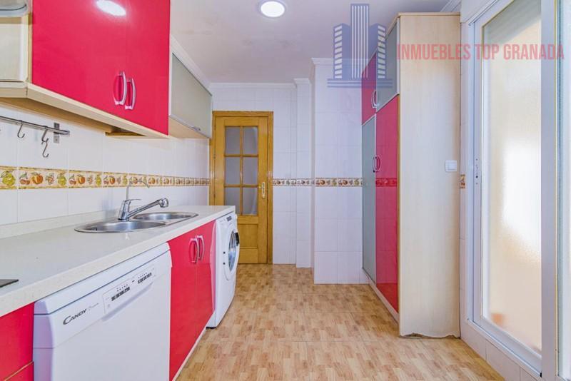 For sale of house in Las Gabias