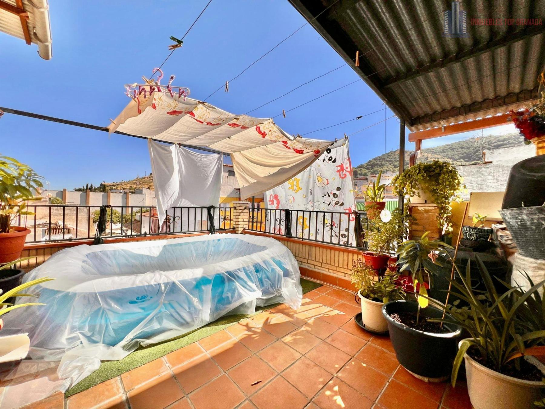 Venta de casa en Granada