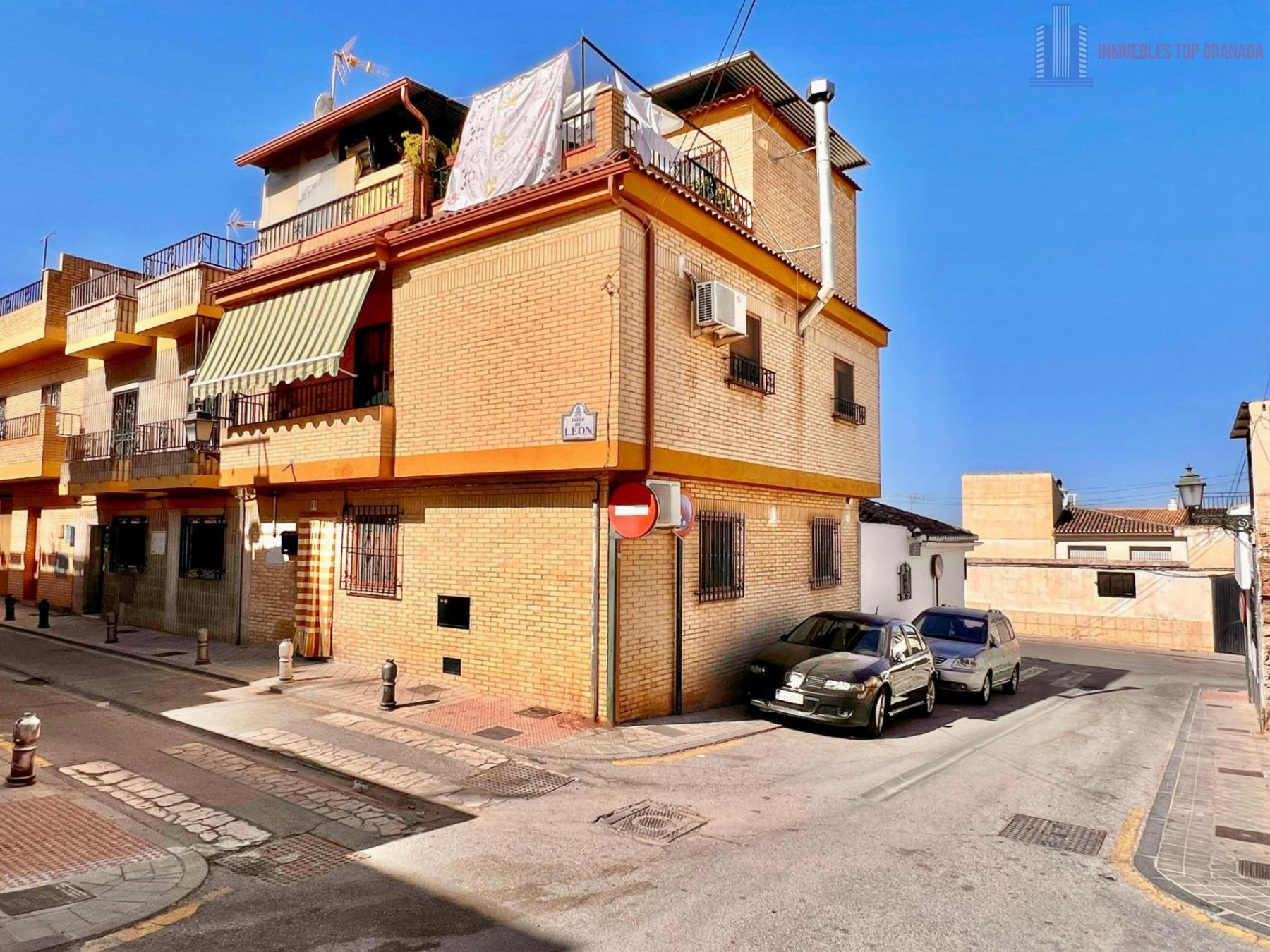 Venta de casa en Granada