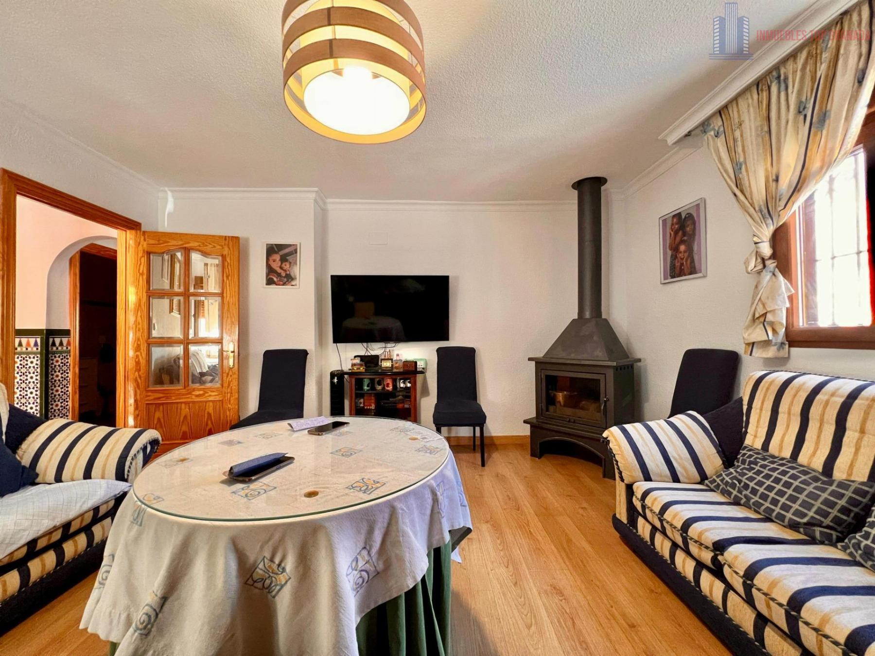 Venta de casa en Granada