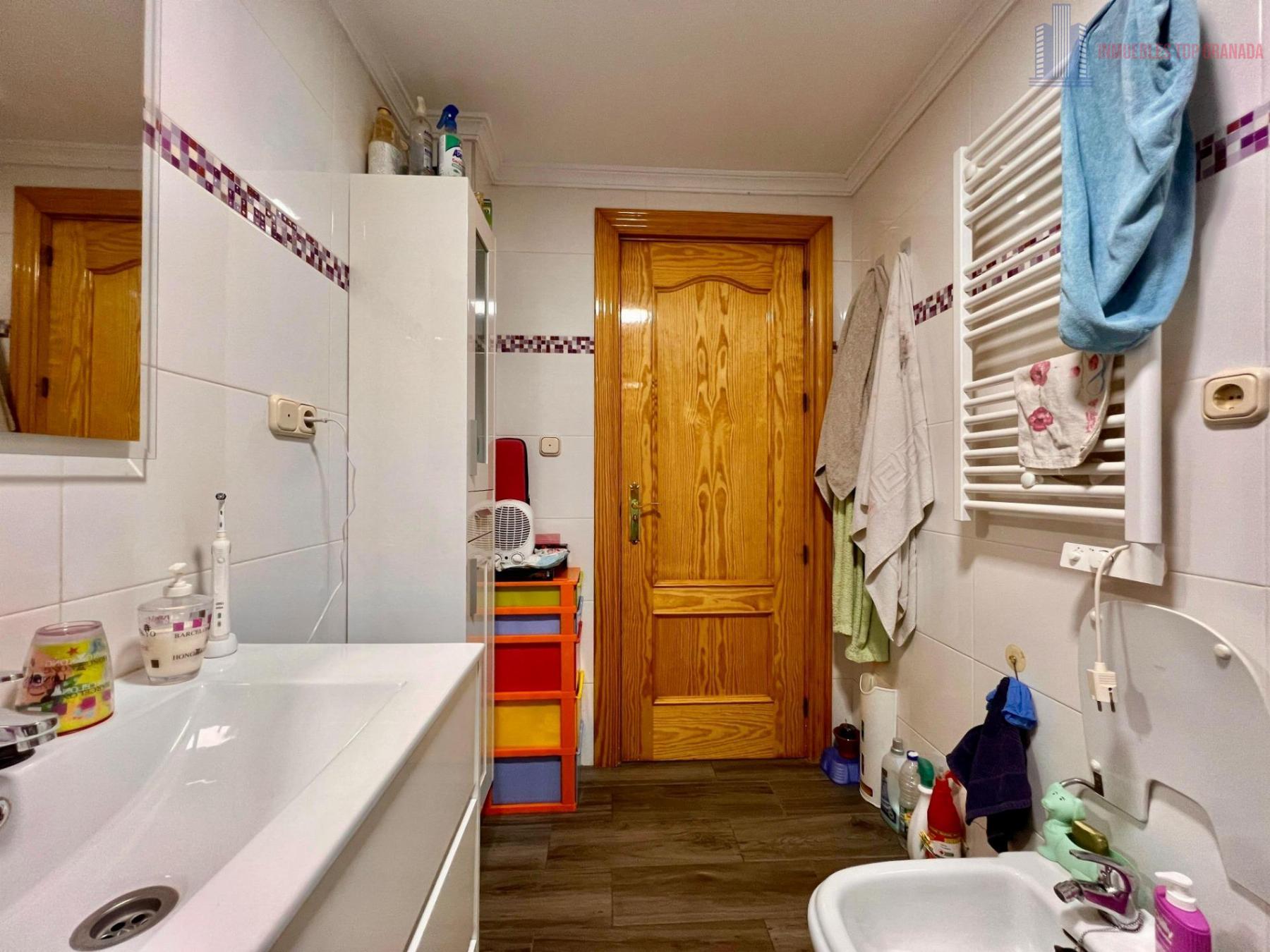 Venta de casa en Granada