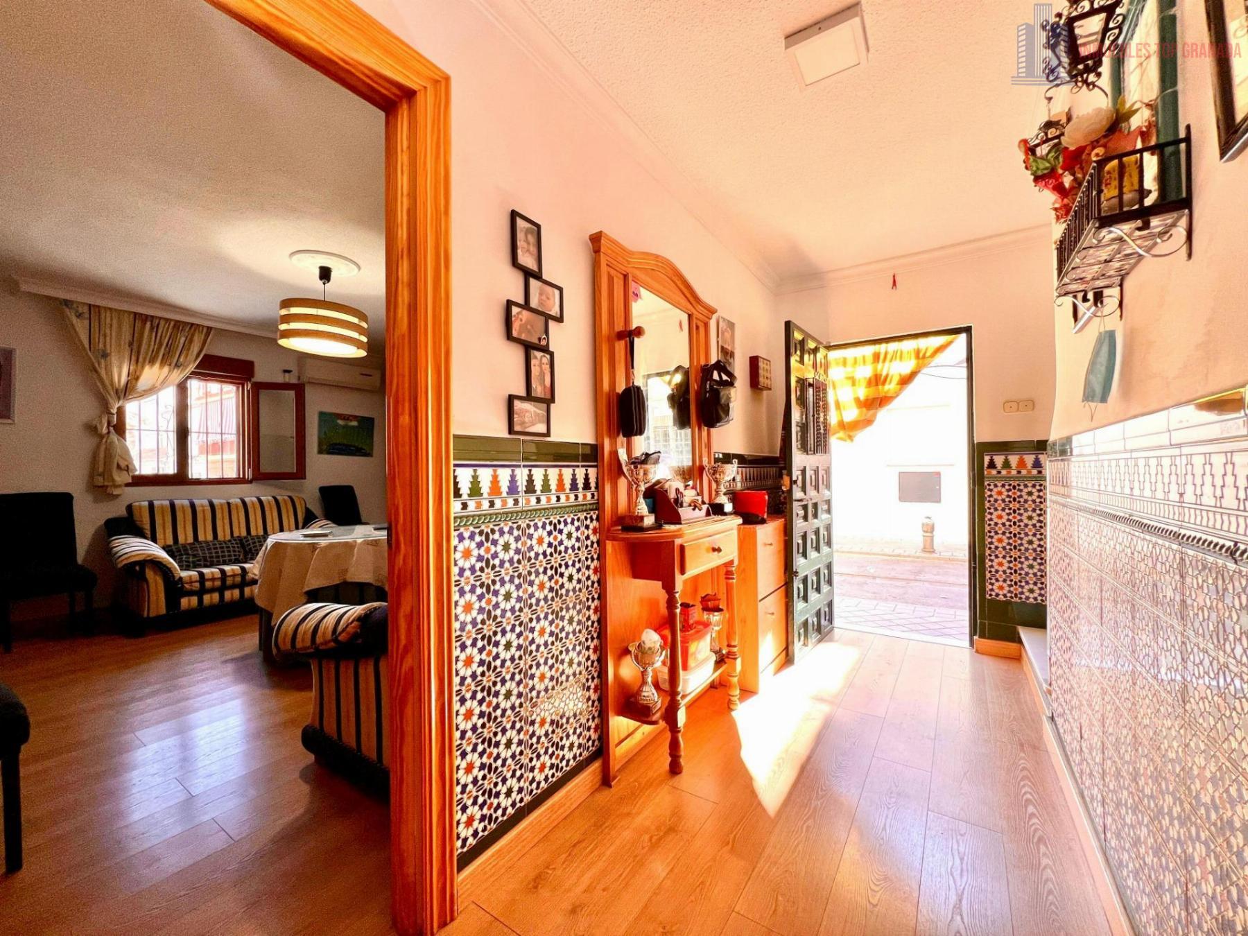 Venta de casa en Granada