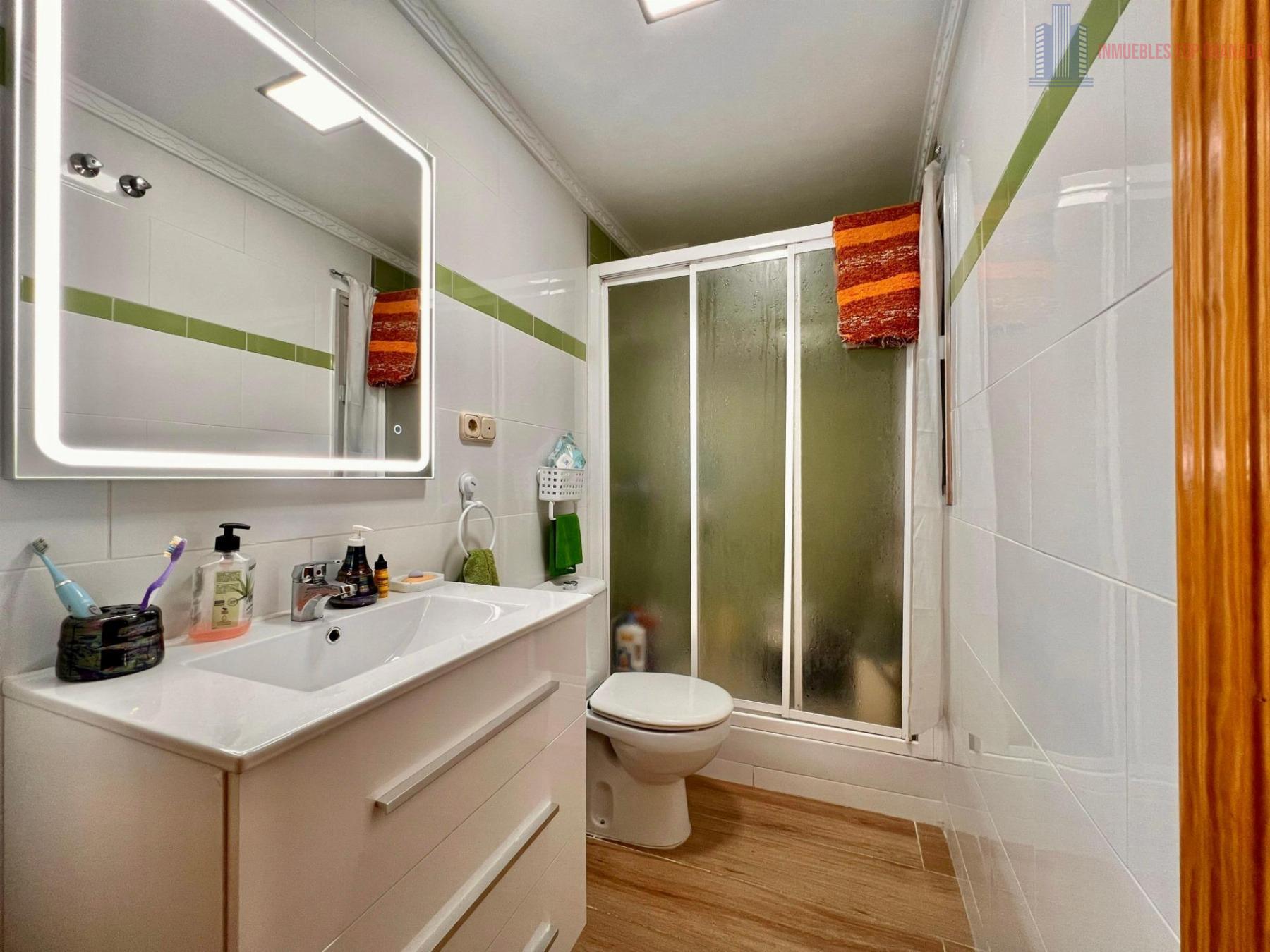 Venta de casa en Granada