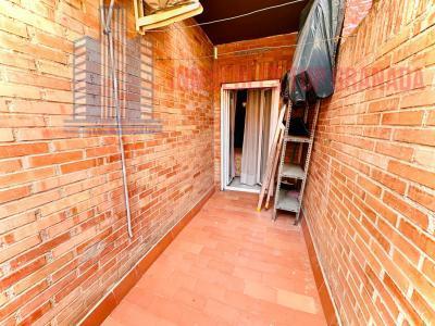 For sale of flat in Granada