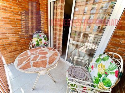 For sale of flat in Granada
