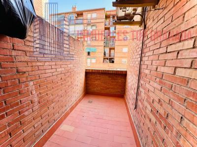 For sale of flat in Granada