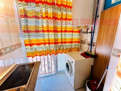 For sale of flat in Granada