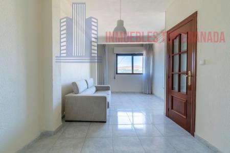 For sale of flat in Iznalloz