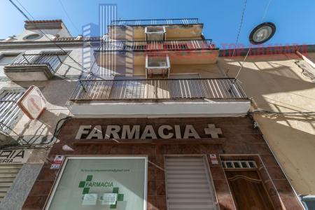 Venta de piso en Iznalloz