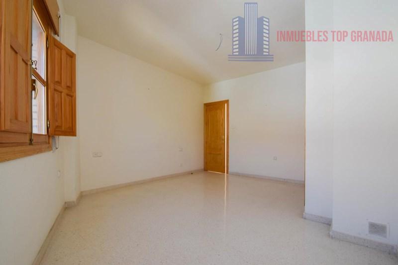 For sale of house in Otura