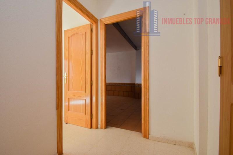 For sale of house in Otura