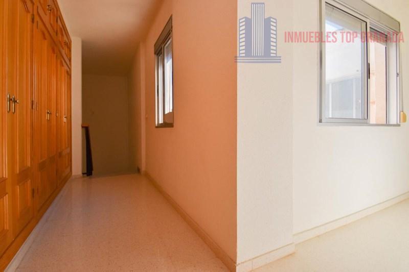 For sale of house in Otura